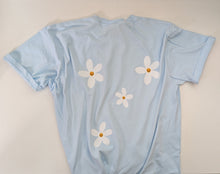 Load image into Gallery viewer, Guatafak Flower T-shirt